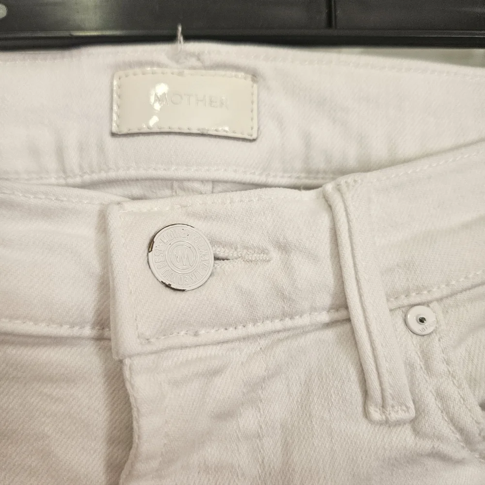 Insider Crop Step Fray Jeans in Fairest of Them All MOTHER 25